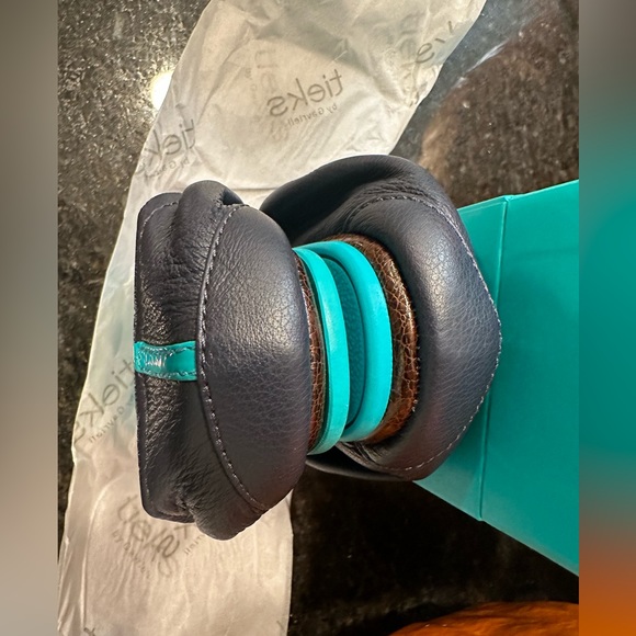 TIEKS California Navy Size 8 NIB - Picture 6 of 6